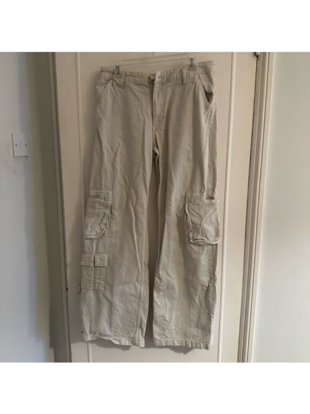 Mango‎ Cream Cargo Pants with Relaxed Fit